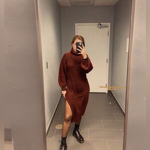 Women's Ribbed Turtleneck Sweater